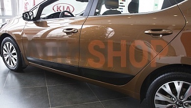 Молдинги на двери KIA Cee'd (хэтчбэк) 2015-