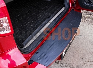 Накладка на задний бампер Toyota Rav4 2006-2010